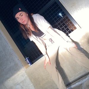 Meet your Posher, Haley